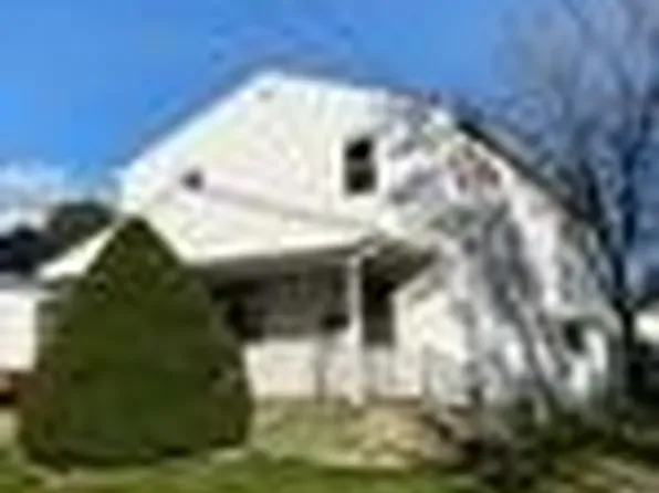 301 78th St, Niagara Falls, NY 14304