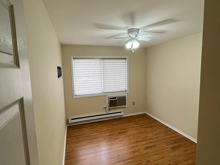 154 Cross Slope Ct #D — Photo 6