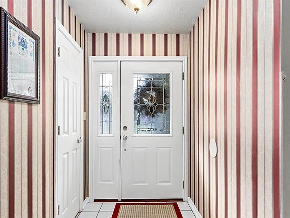 4th image of 2935 Bonney Briar Pl