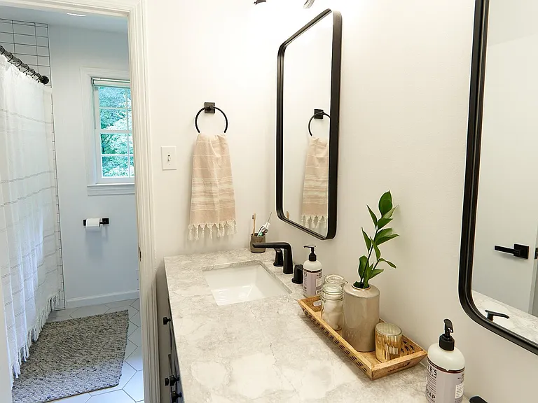 610 Lake Charles Way — Photo 38