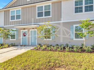 8356 Zenith Cir #1, Jacksonville, FL 32256