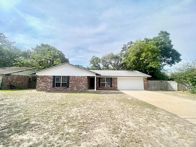 1st image of 608 Bayou Ln