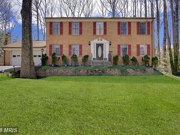 Exterior (Front)