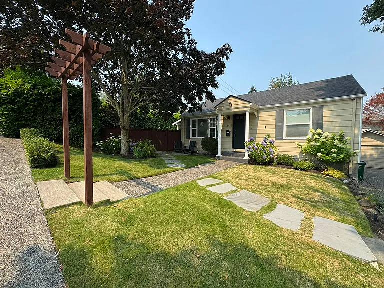 3420 W Bertona St — Photo 4