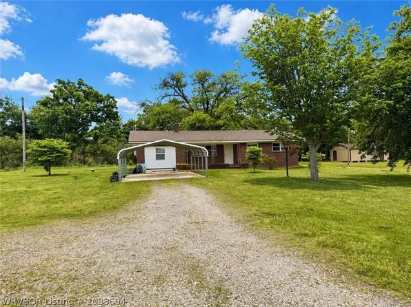 3908 N 59th Hwy, Van Buren, AR 72956