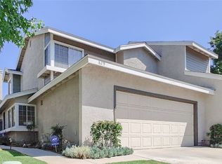 829 Live Oak Pl, Corona, CA 92882