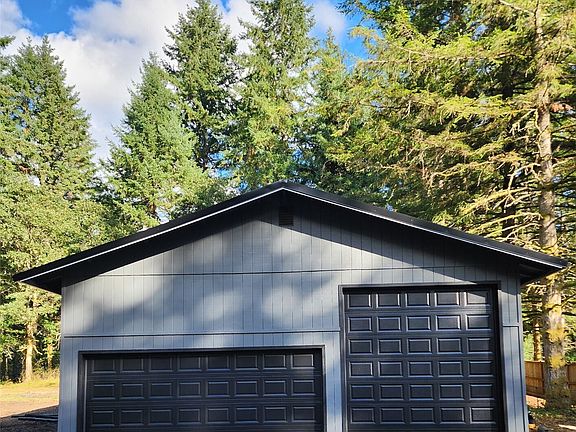 3rd image of 11116 Skagit Drive SE
