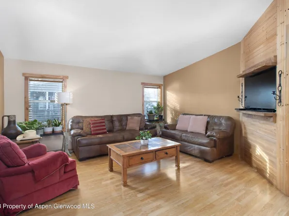 200 W 20th St Trailer C9, Rifle, CO 81650