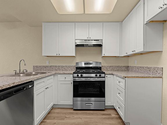 5th image of 12737 Rosecrans Ave #357.0