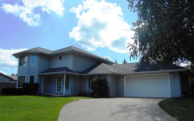1st image of 3217 Stewert Dr