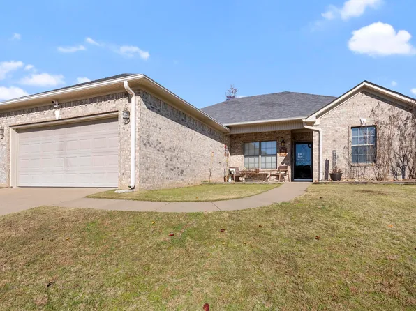 5714 George Washington Dr, Benton, AR 72019