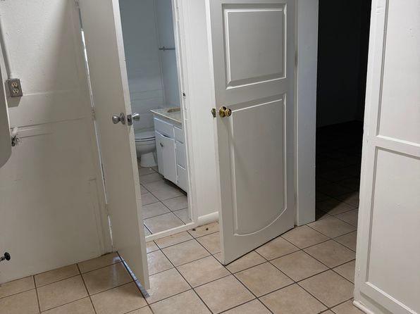 558 E Avenue Q12 Unit A