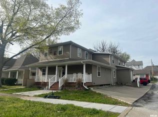 308 W Cherry St, Carbondale, IL 62901