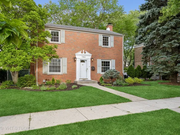 7941 Kilbourn Ave, Skokie, IL 60076
