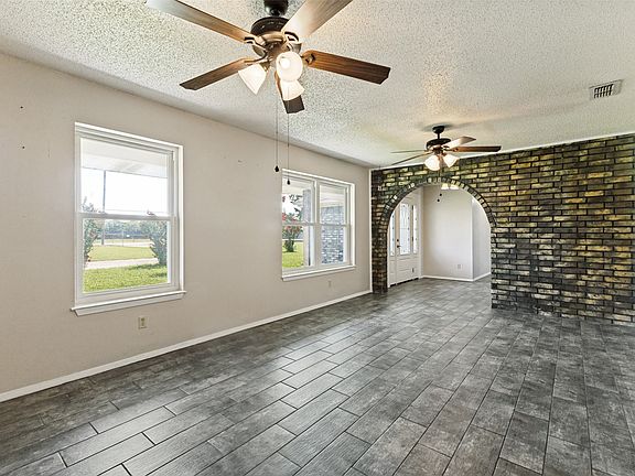 3rd image of 13740 Vida Ln