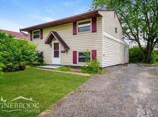 3134 Weirton Dr, Columbus, OH 43207