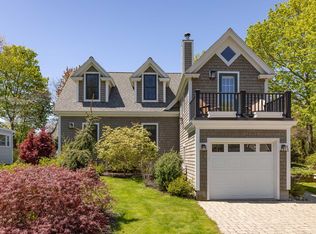 33 Riverview Rd, New Castle, NH 03854