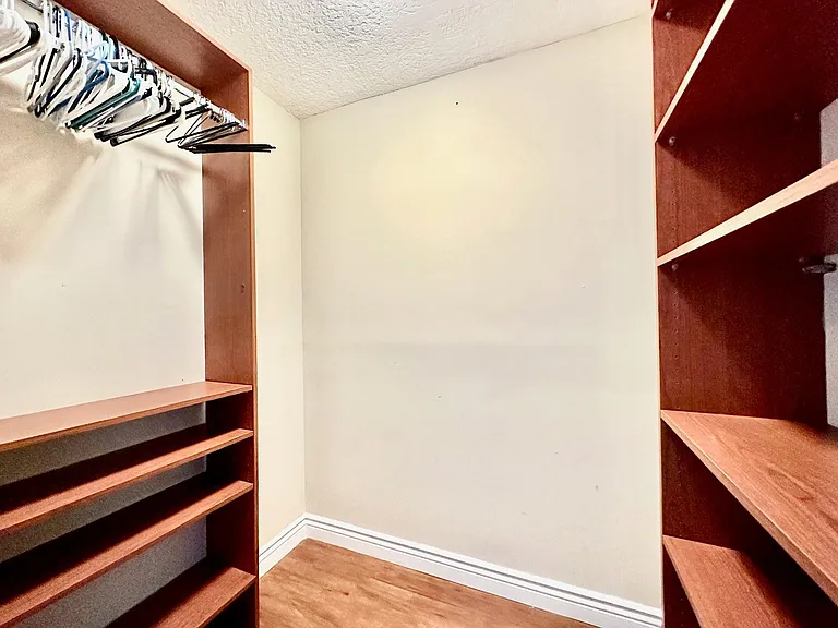 3020 NE 32nd Ave #1003 — Photo 16