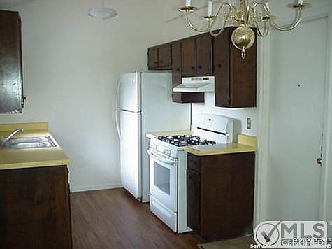 4th image of 4566 Guadalajara Dr