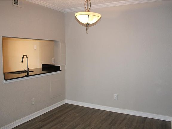 5th image of 3300 Haviland Ct APT 104