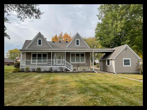 904 N Rutherford St, Macon, MO 63552