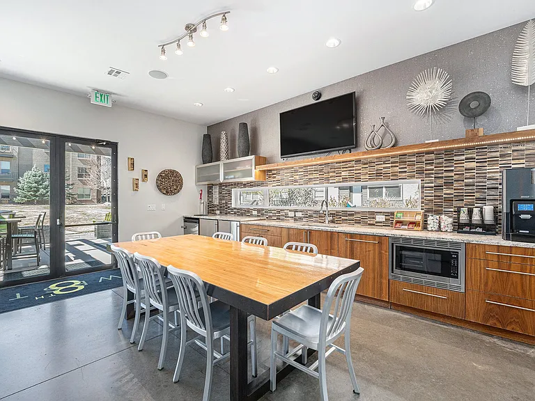 Basecamp at West 8th — Photo 12