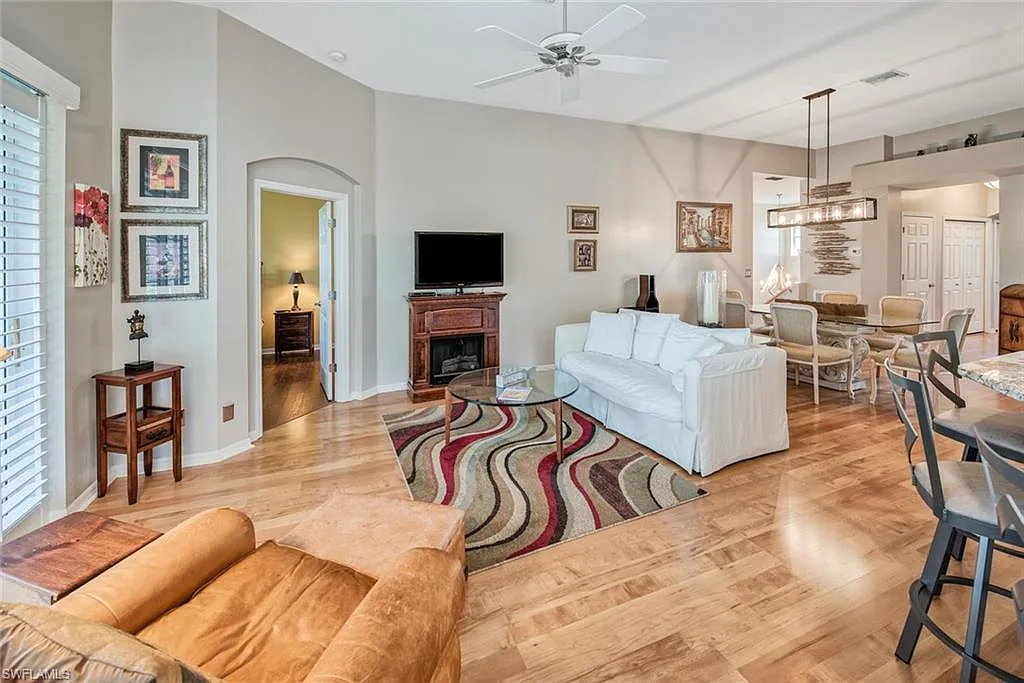 3 bed, 2.0 bath, 1524 sqft, $4,500 — Photo 1