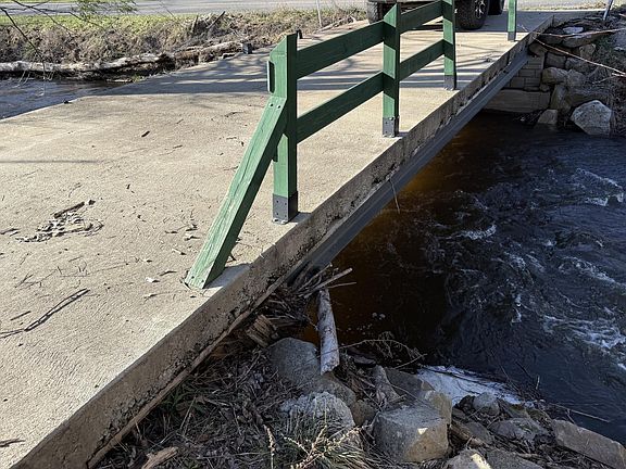 3rd image of 4741 Big Creek Rd