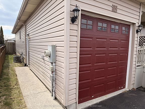 2nd image of 75 Trefusis St