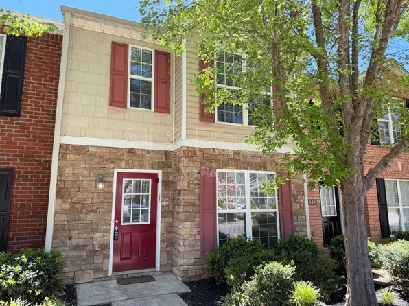 1863 Grove Way, Hampton, GA 30228