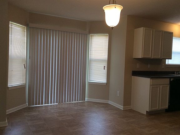 5th image of 12353 Deerview Dr