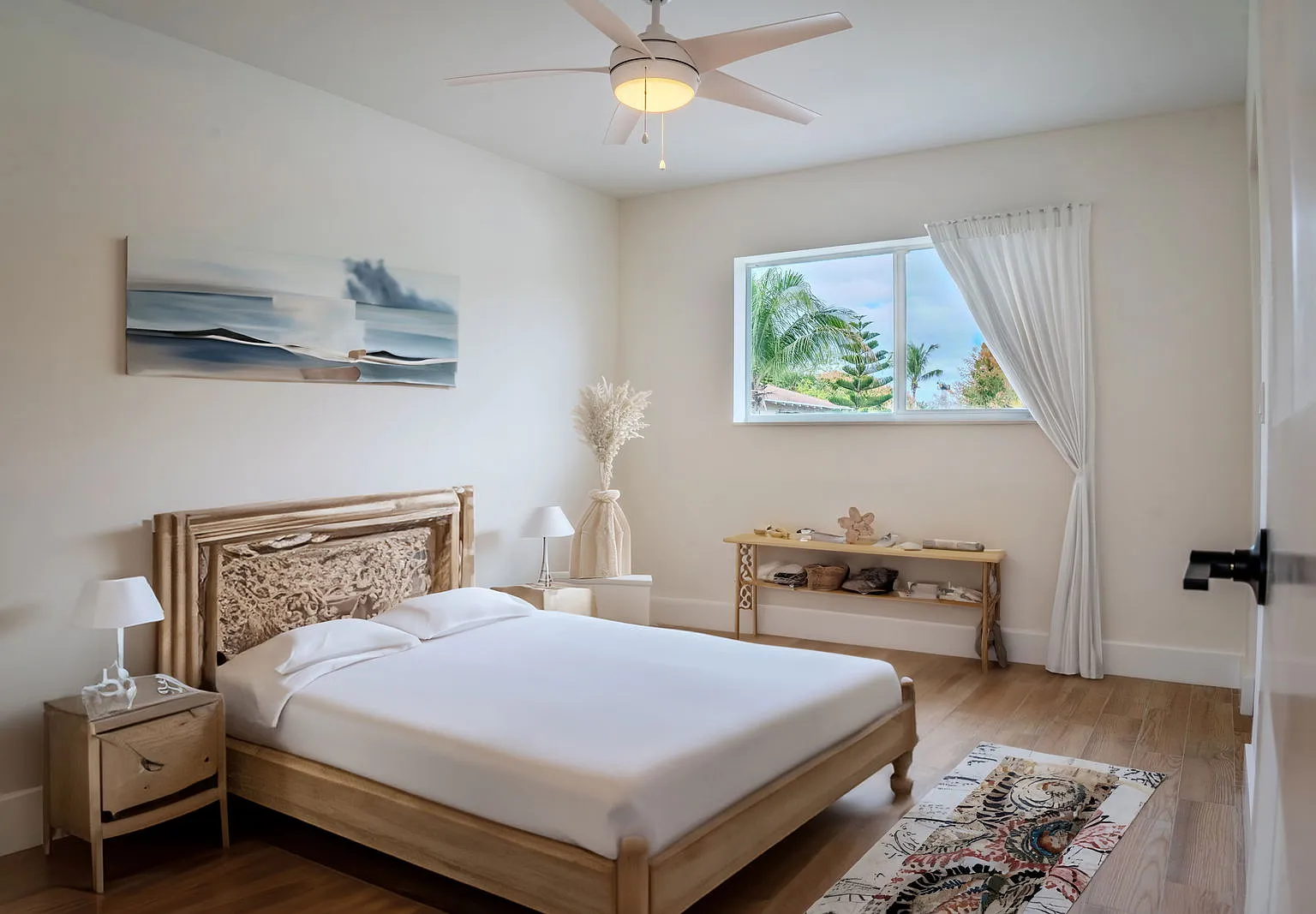 1 bed, 1.0 bath, 600 sqft, $2,100 — Photo 2