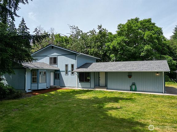 3rd image of 4102 80th Street E