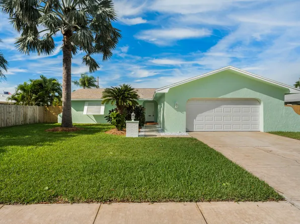 239 Harbour Dr E, Indian Harbour Beach, FL 32937