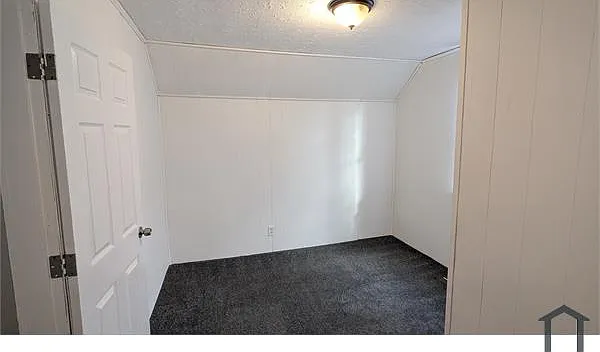 248 Arch St — Photo 16