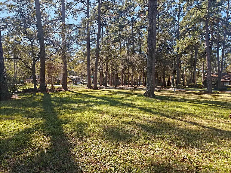 15606 Pinedell Dr — Photo 24