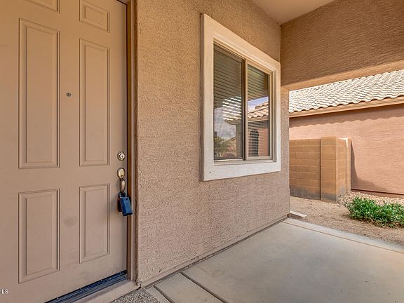 5th image of 1173 E Jardin Dr