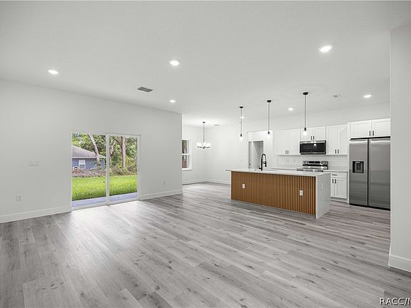 5th image of 8416 N Triana Dr