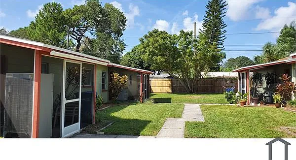 3351 Hillsdale Ave — Photo 1