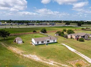 1406 Grand Prix Ct, Rhome, TX 76078