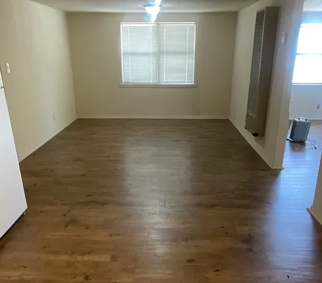 102 W Main St #2A — Photo 17