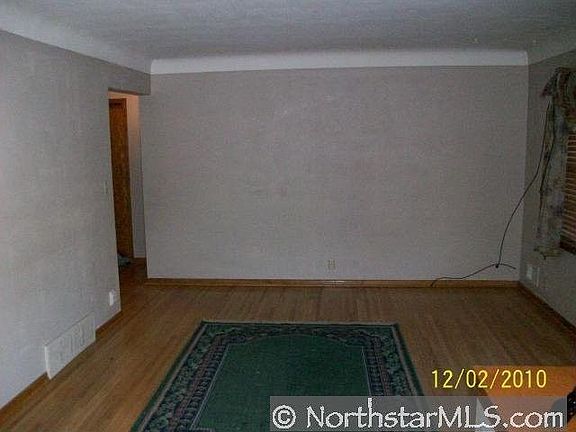 2nd image of 1400 8th Ave S