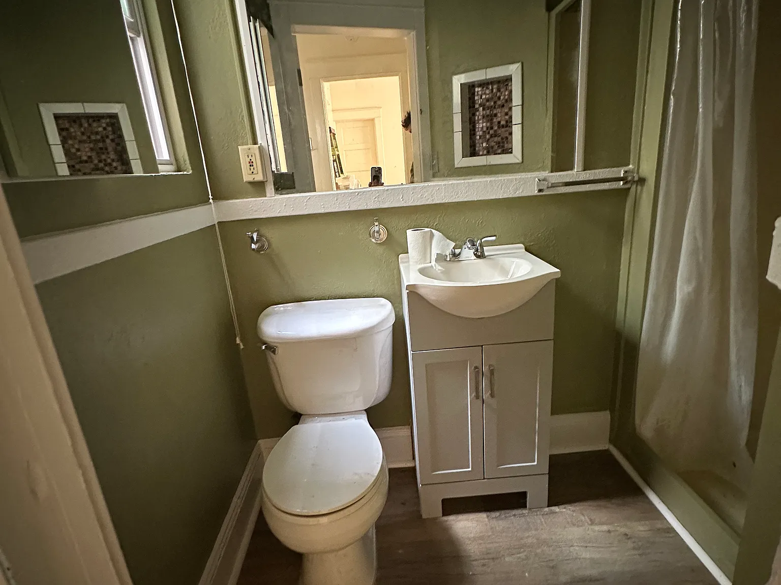 2 bed, 700 sqft, $1,900 — Photo 4