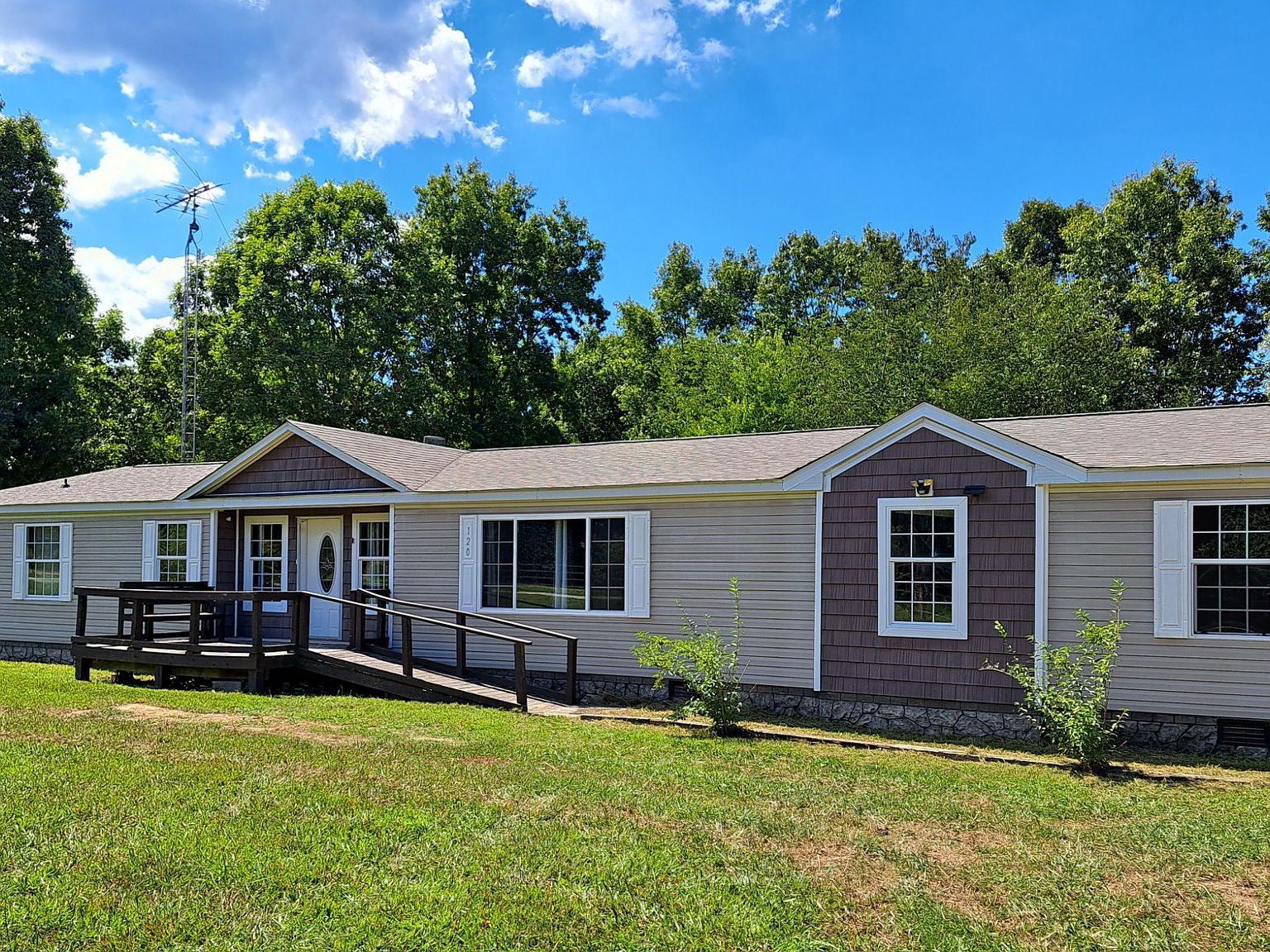 120 T H Hooper Ln, Mc Ewen, TN 37101 Zillow