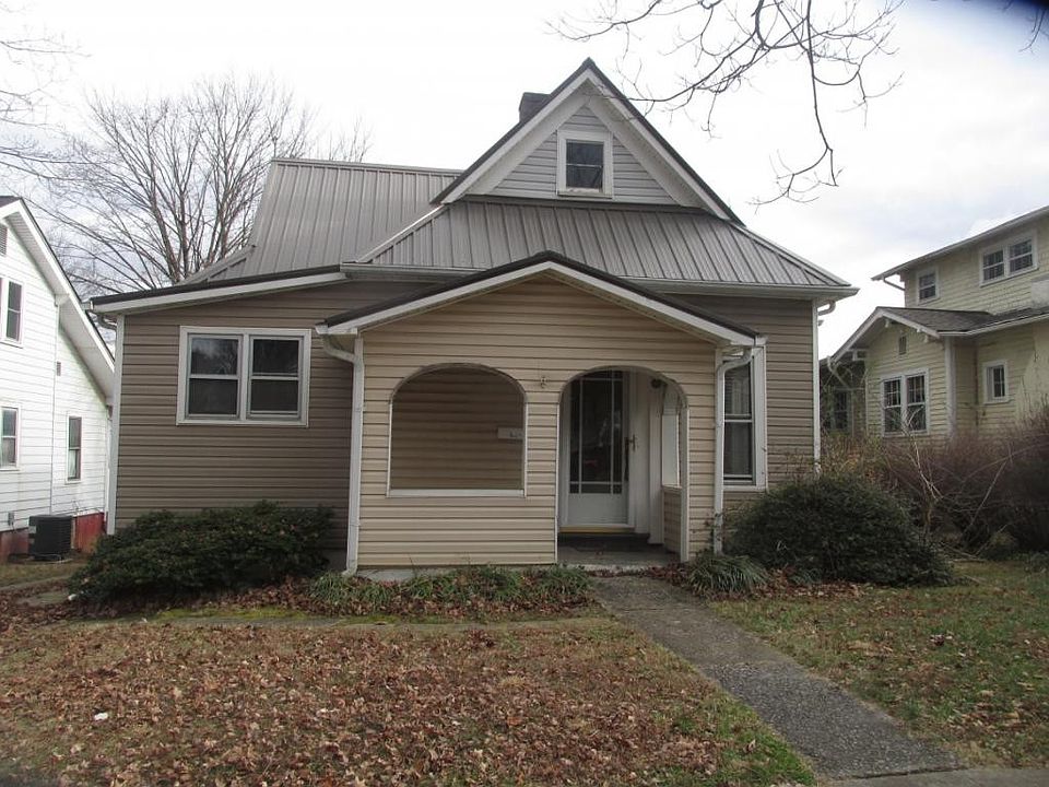 1st image of 220 Holston