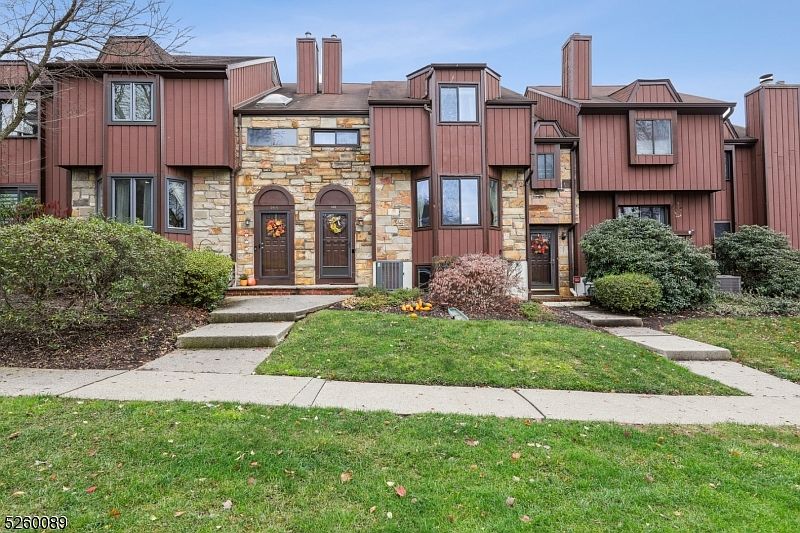 145 Nottingham Sq, Hackettstown, NJ 07840 Zillow