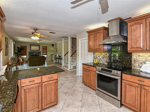 4th image of 5326 Bent Oak Dr