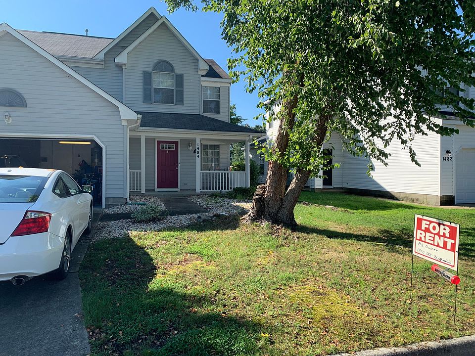 1st image of 1484 Berkshire Dr