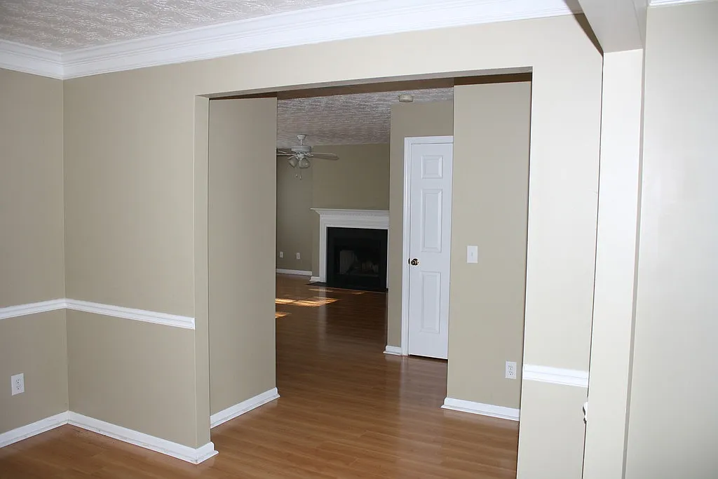4 bed, 2.5 bath, 2250 sqft, $2,495 — Photo 3