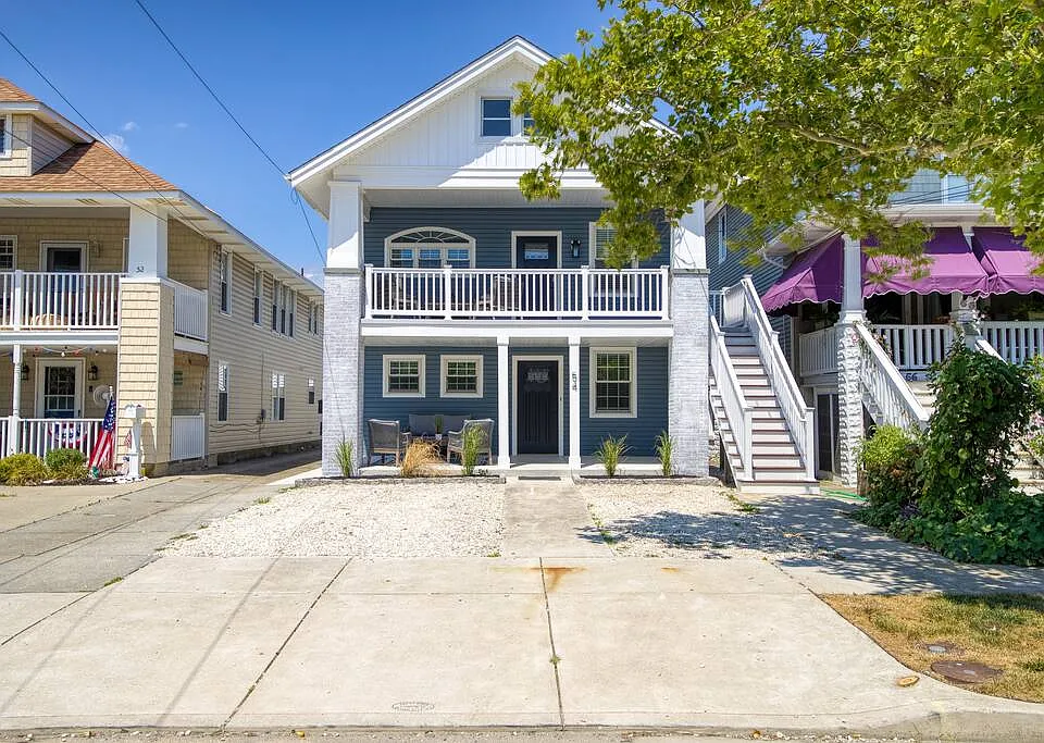 54 Wesley Rd #B